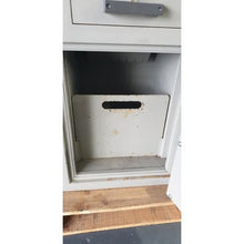 Load image into Gallery viewer, Chubb Cobra Large Deposit Safe Size 2 (2nd Hand)